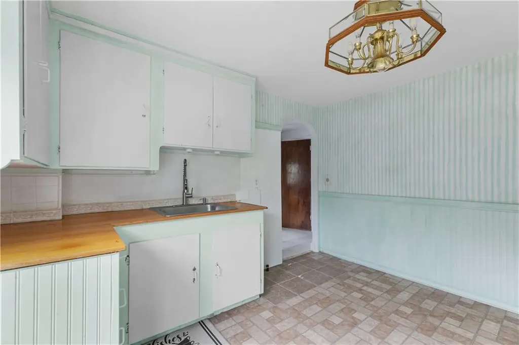 509 West Shore Road Warwick RI 02889