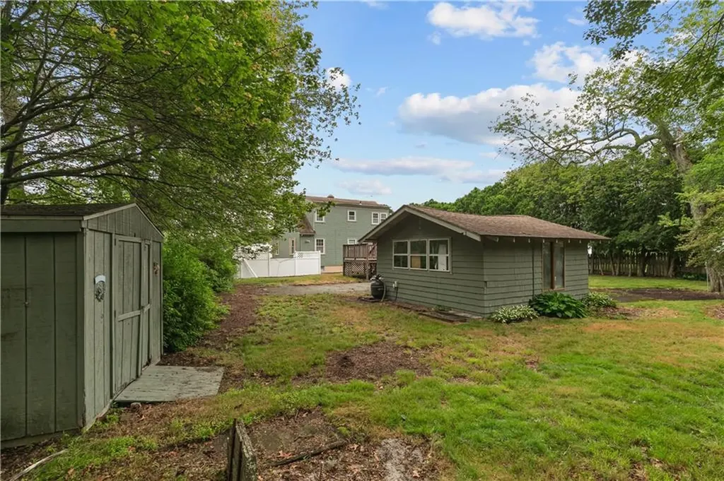 509 West Shore Road Warwick RI 02889