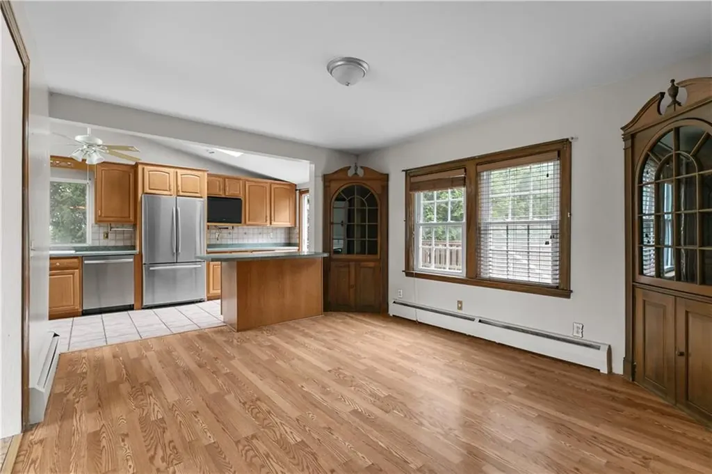 509 West Shore Road Warwick RI 02889