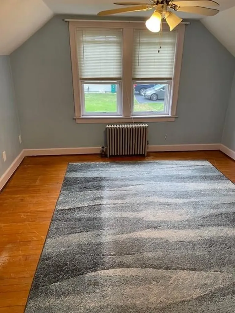 105 Newbury Avenue Woonsocket RI 02895