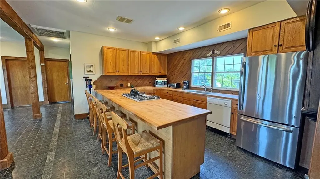 1078 West Beach Road Block Island RI 02807