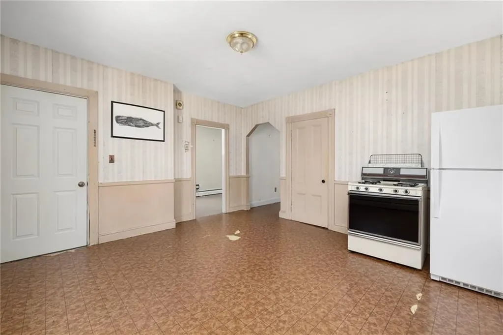 29 Ashton Street Providence RI 02904