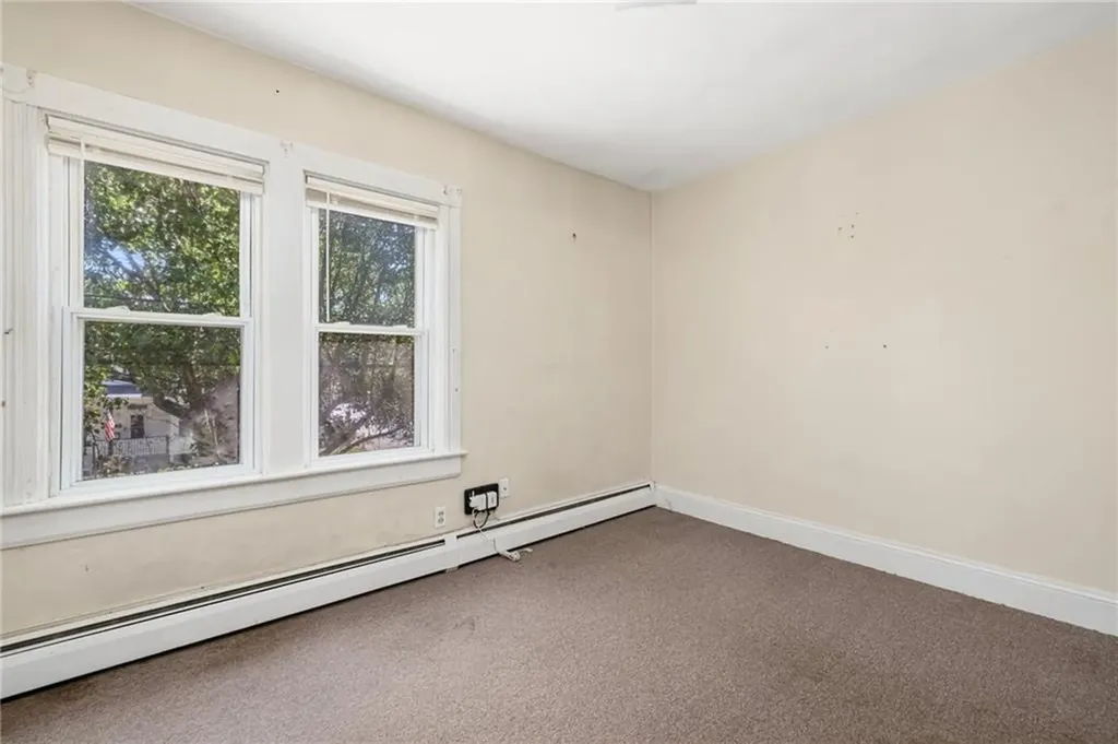 29 Ashton Street Providence RI 02904
