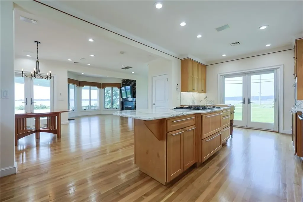 181 Janice Road Warwick RI 02886