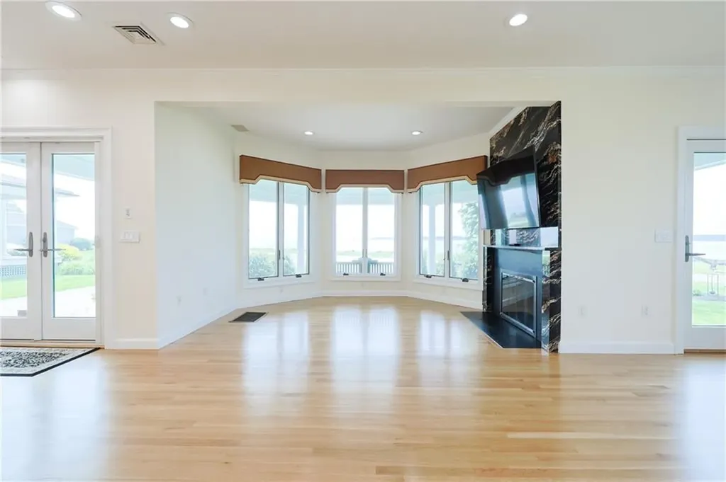 181 Janice Road Warwick RI 02886