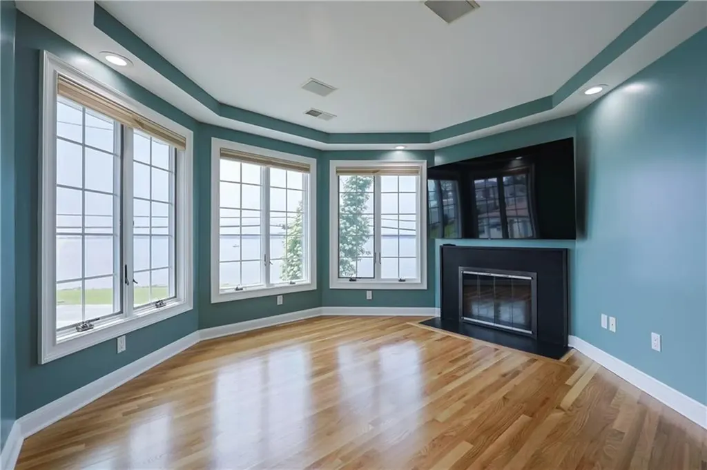 181 Janice Road Warwick RI 02886