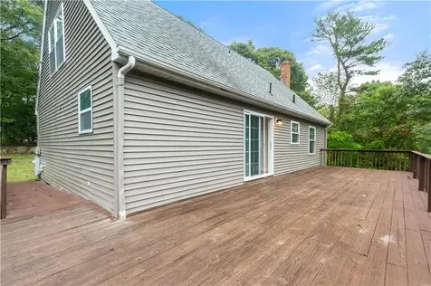 253 Biscuit City Road Charlestown RI 02813