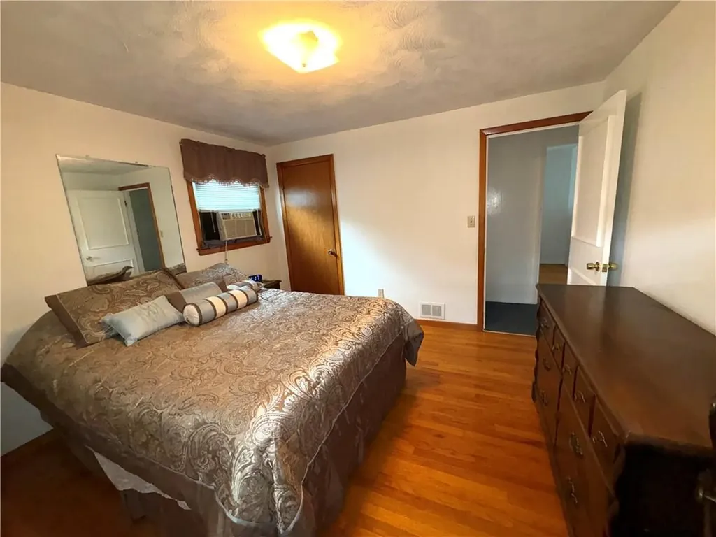 51 Old Carriage Road West Warwick RI 02893