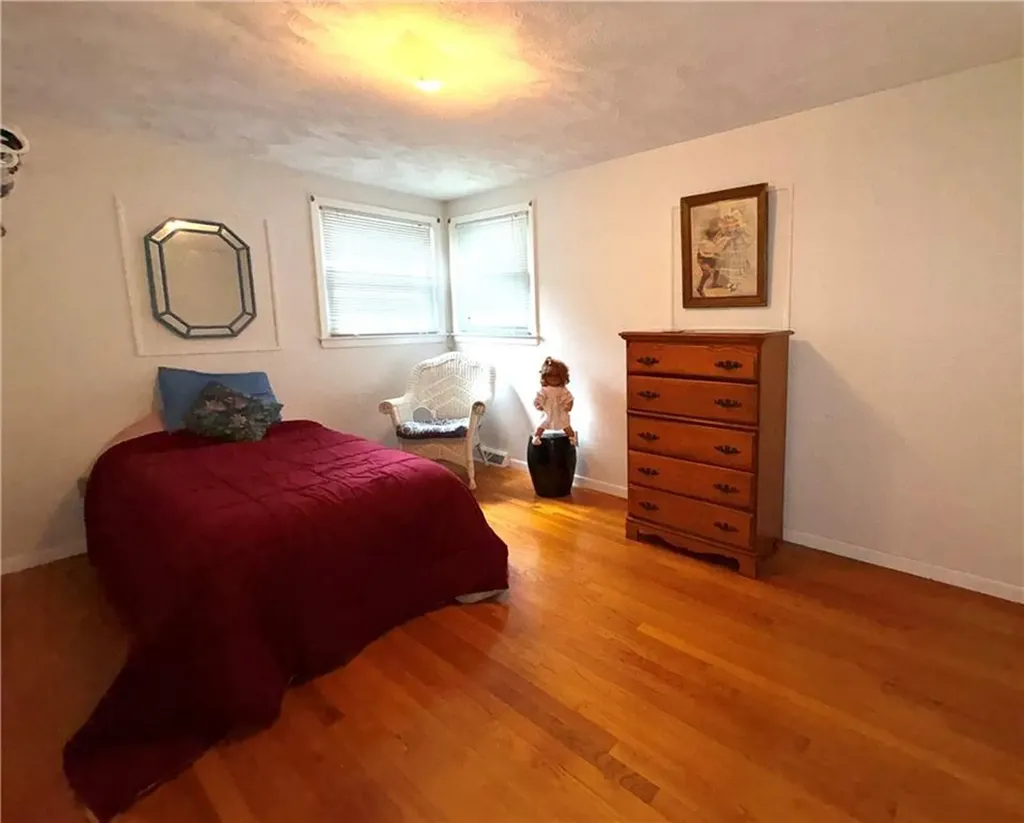 51 Old Carriage Road West Warwick RI 02893