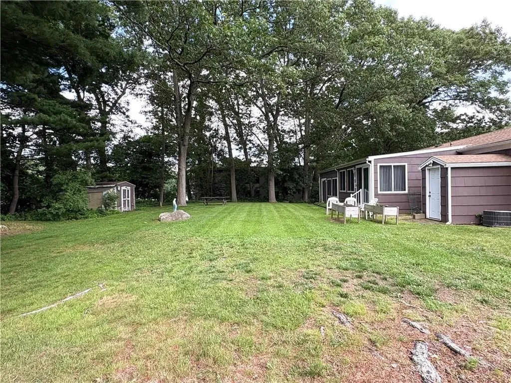 51 Old Carriage Road West Warwick RI 02893