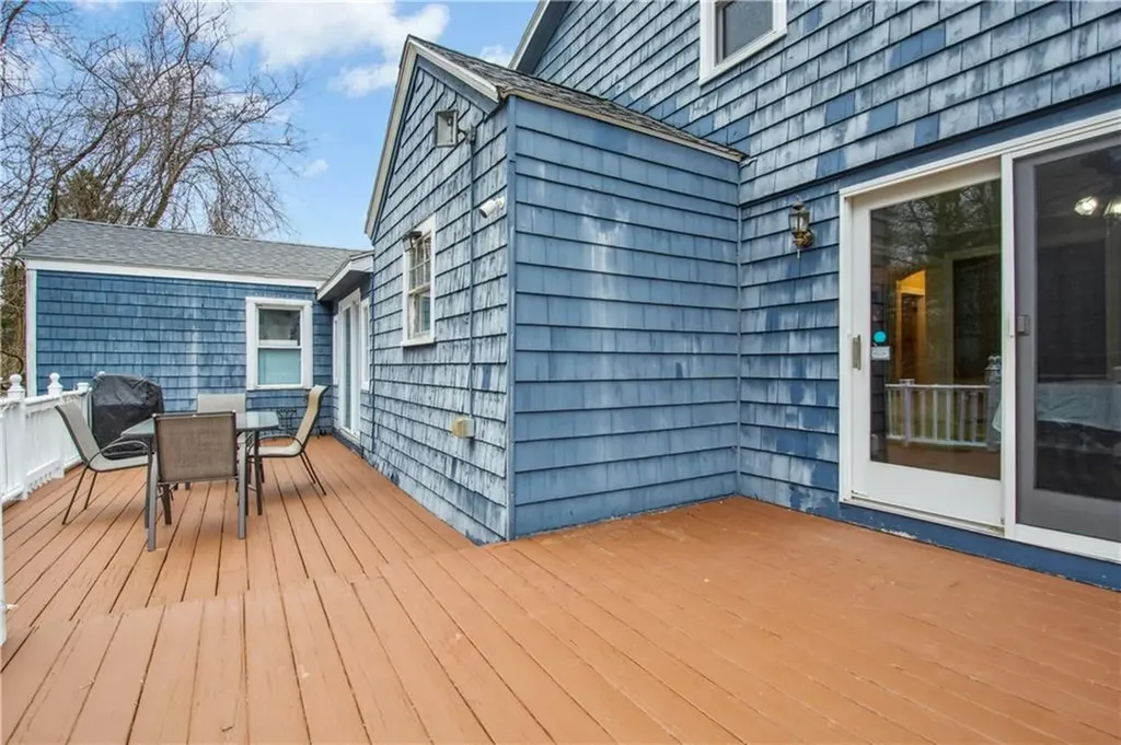 545 Victory Highway Burrillville RI 02839