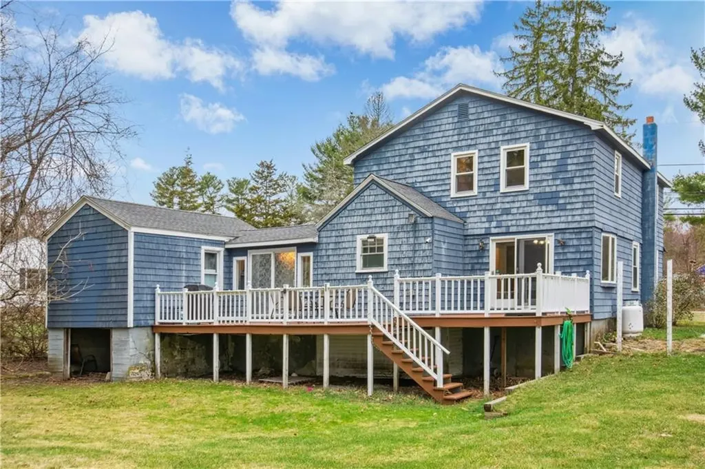 545 Victory Highway Burrillville RI 02839