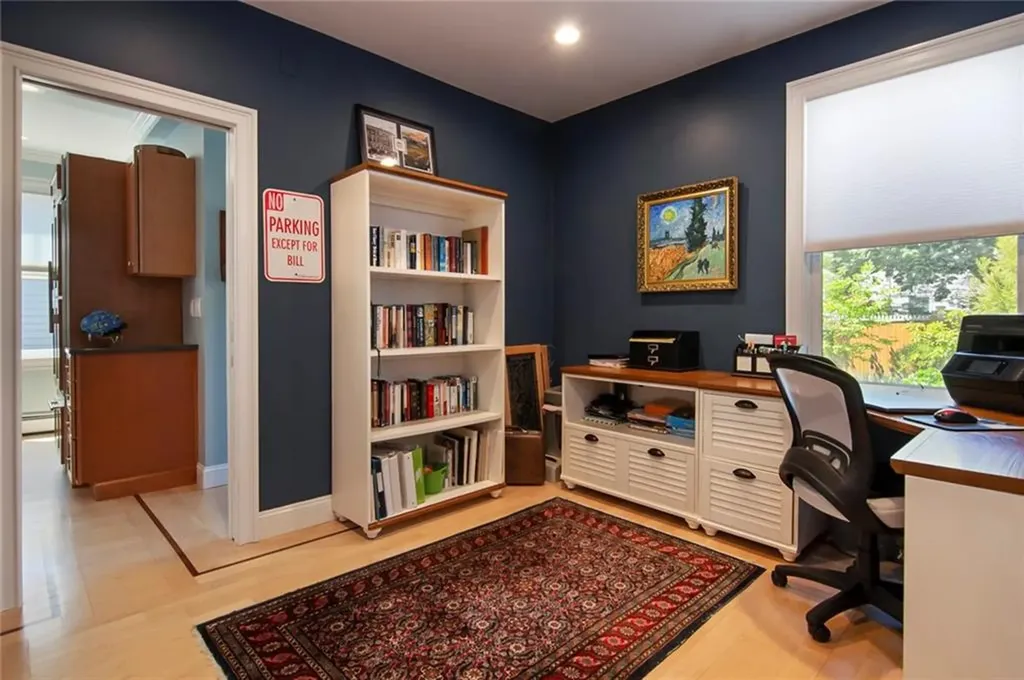 44 Third Street Newport RI 02840