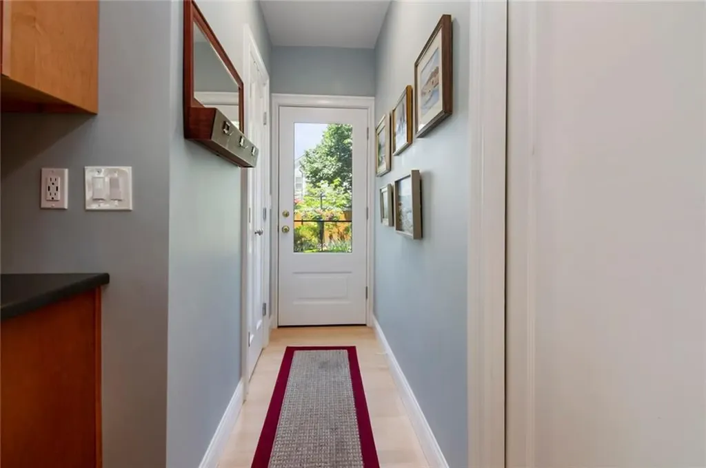 44 Third Street Newport RI 02840