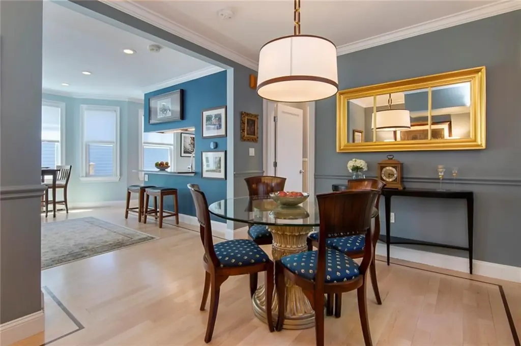 44 Third Street Newport RI 02840