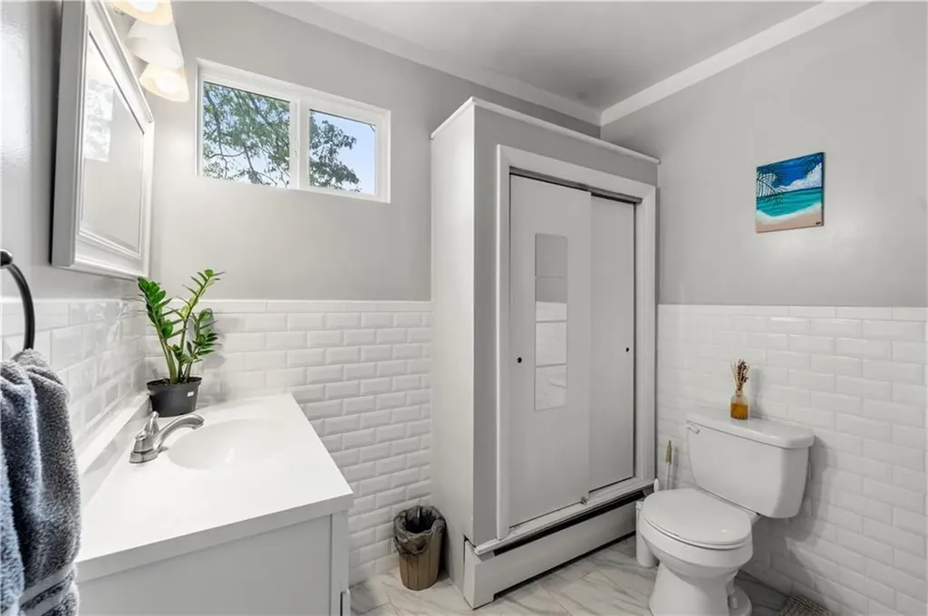 150 Church Avenue Warwick RI 02889