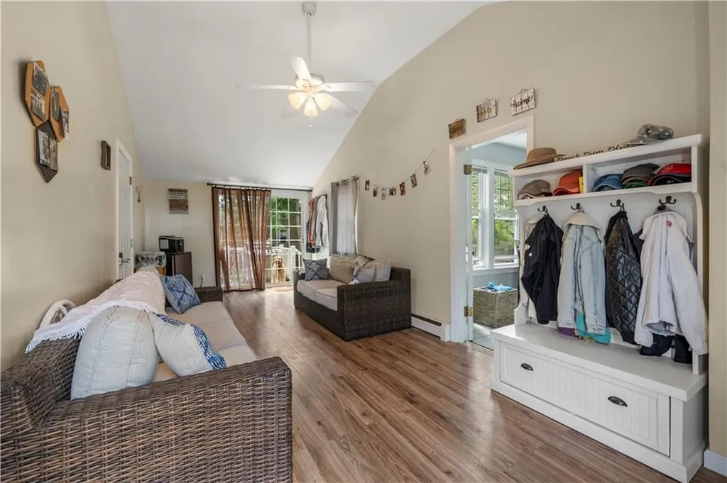 150 Church Avenue Warwick RI 02889