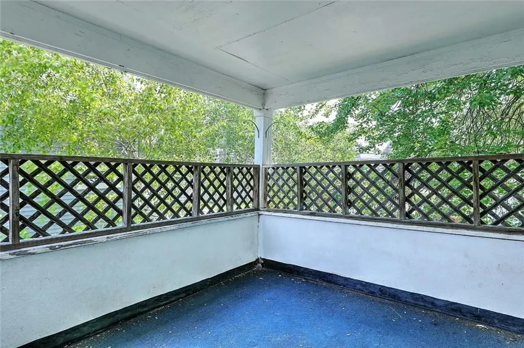 59 Colonial Avenue Cranston RI 02910