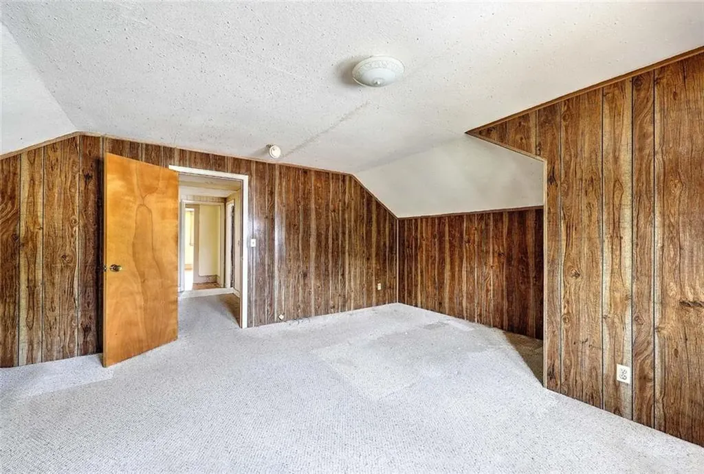 59 Colonial Avenue Cranston RI 02910