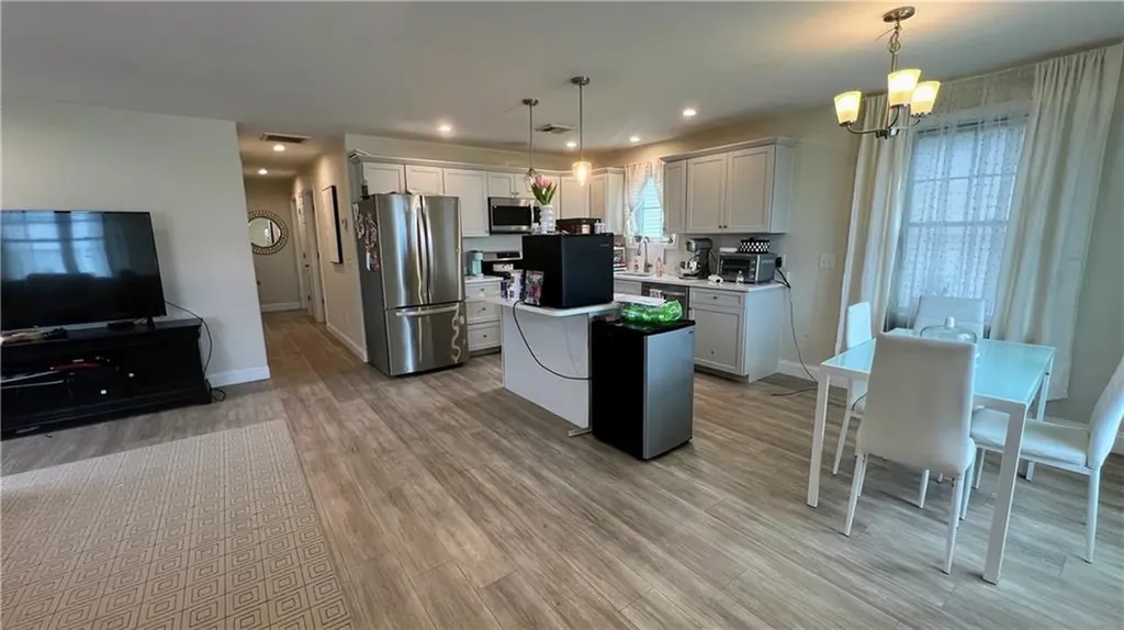 20 Nellie Street Providence RI 02904