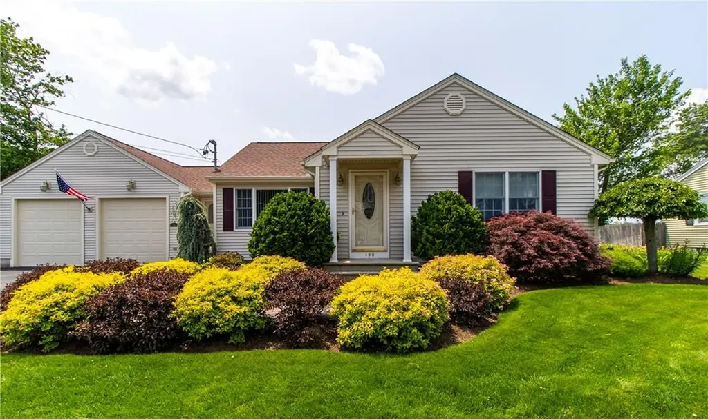 136 Woodward Road Providence RI 02904