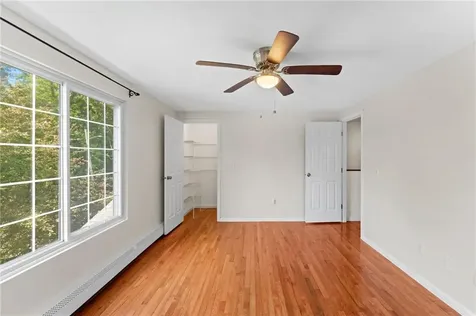 9 Eagle Run Warwick RI 02818