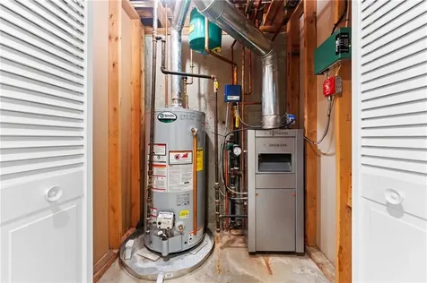 9 Eagle Run Warwick RI 02818