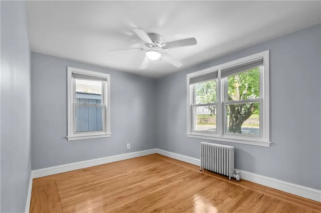 50 Earl Street West Warwick RI 02893
