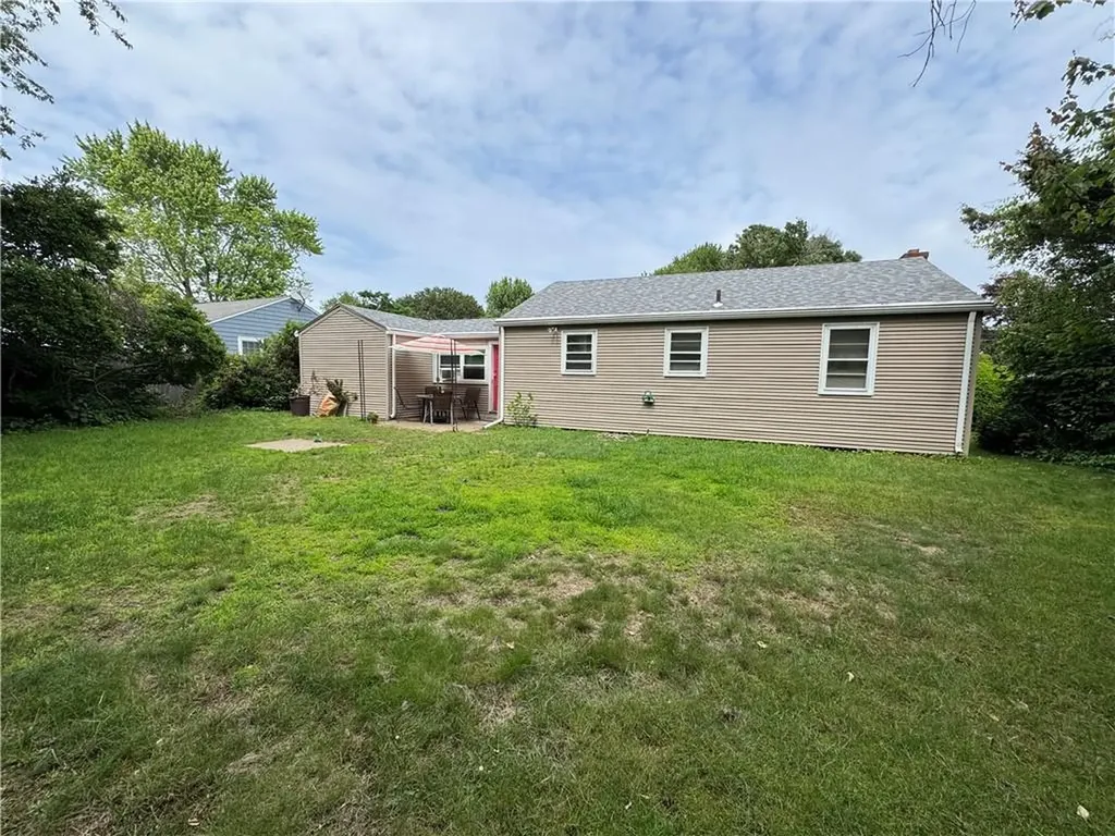 111 Missouri Drive Warwick RI 02886