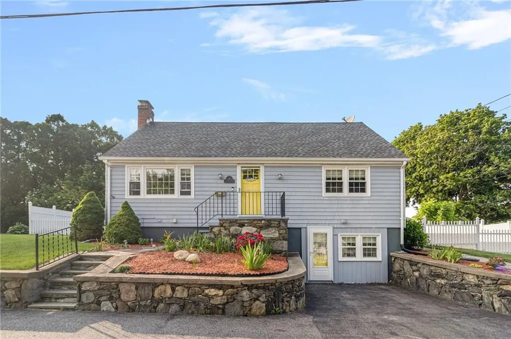 1 Adelaide Avenue Bristol RI 02809