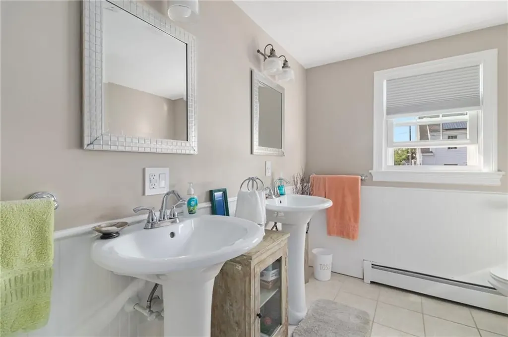 1 Adelaide Avenue Bristol RI 02809