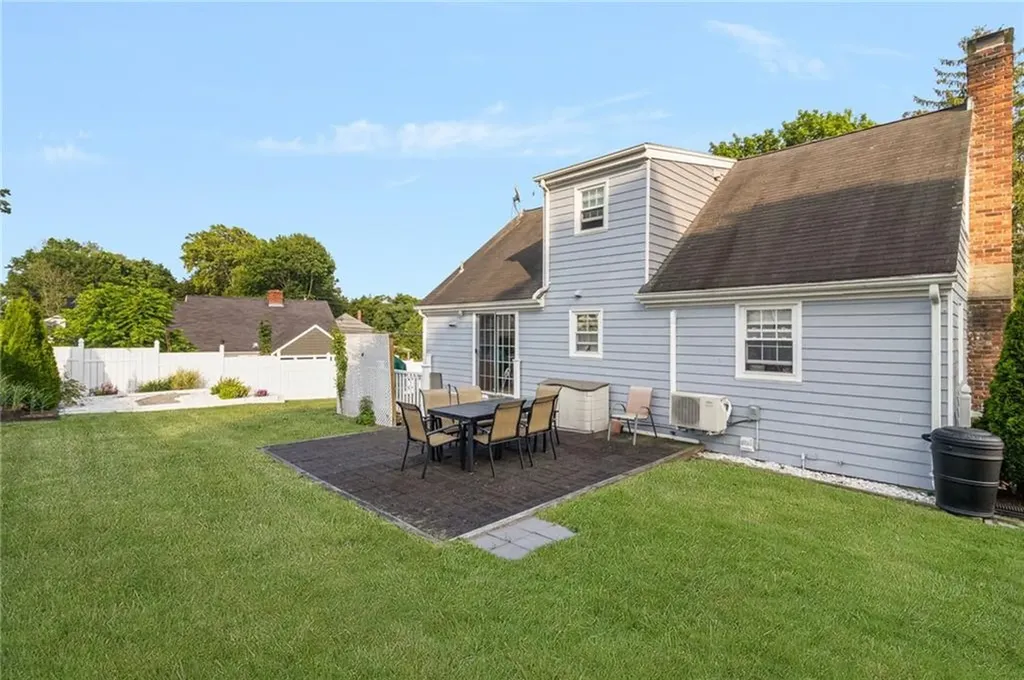 1 Adelaide Avenue Bristol RI 02809
