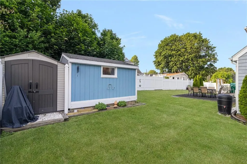 1 Adelaide Avenue Bristol RI 02809