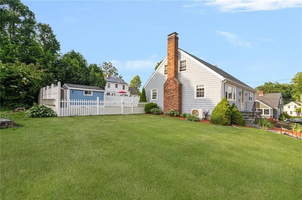 1 Adelaide Avenue Bristol RI 02809