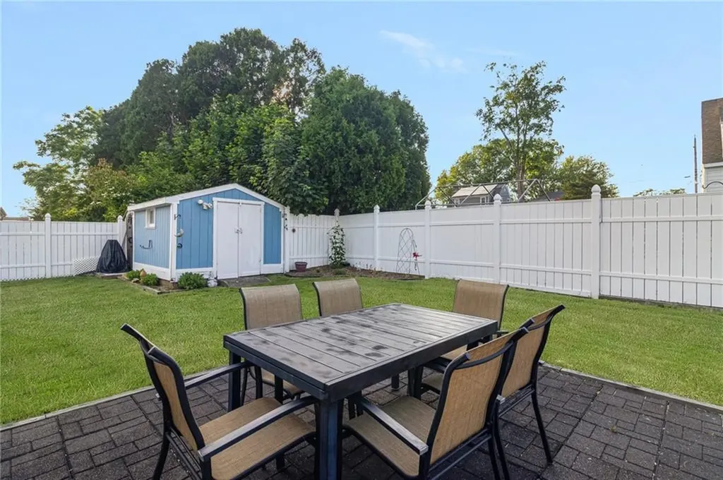1 Adelaide Avenue Bristol RI 02809