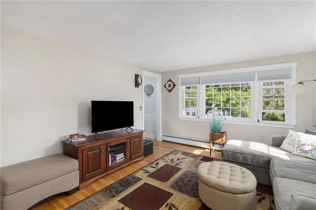 1 Adelaide Avenue Bristol RI 02809