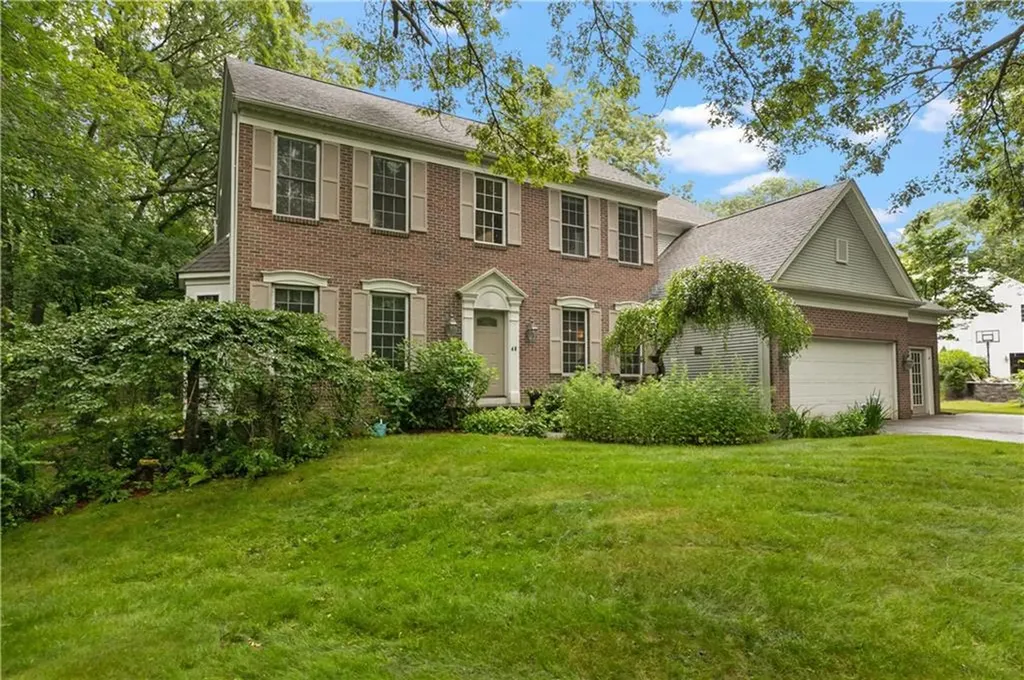 48 Fieldstone Lane North Kingstown RI 02874