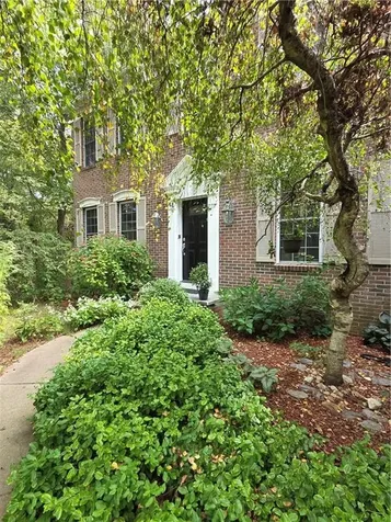 48 Fieldstone Lane North Kingstown RI 02874