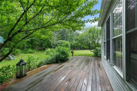 48 Fieldstone Lane North Kingstown RI 02874
