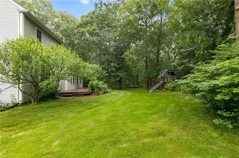 48 Fieldstone Lane North Kingstown RI 02874