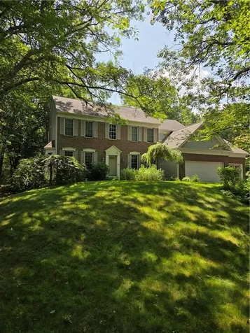 48 Fieldstone Lane North Kingstown RI 02874