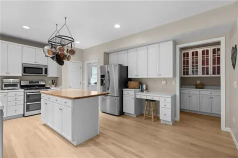 48 Fieldstone Lane North Kingstown RI 02874