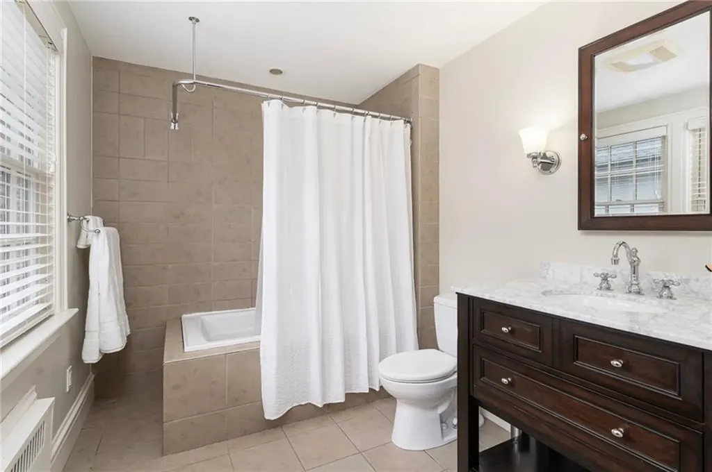 87 Blackstone Boulevard Providence RI 02906