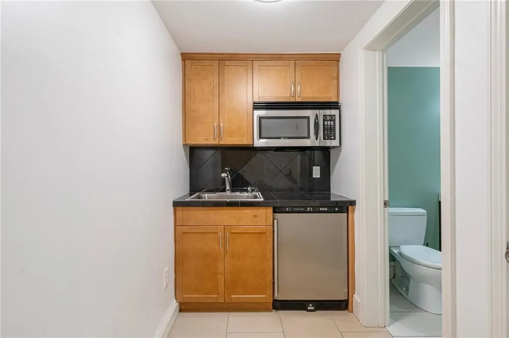 87 Blackstone Boulevard Providence RI 02906