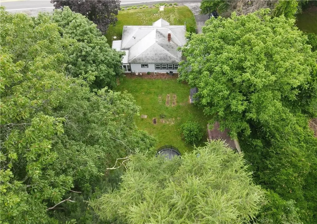 318 Saint Paul Street North Smithfield RI 02896