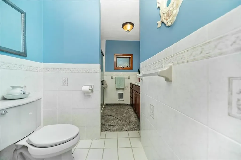 25 Cosmo Street Westerly RI 02891