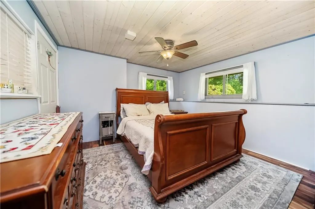 25 Cosmo Street Westerly RI 02891