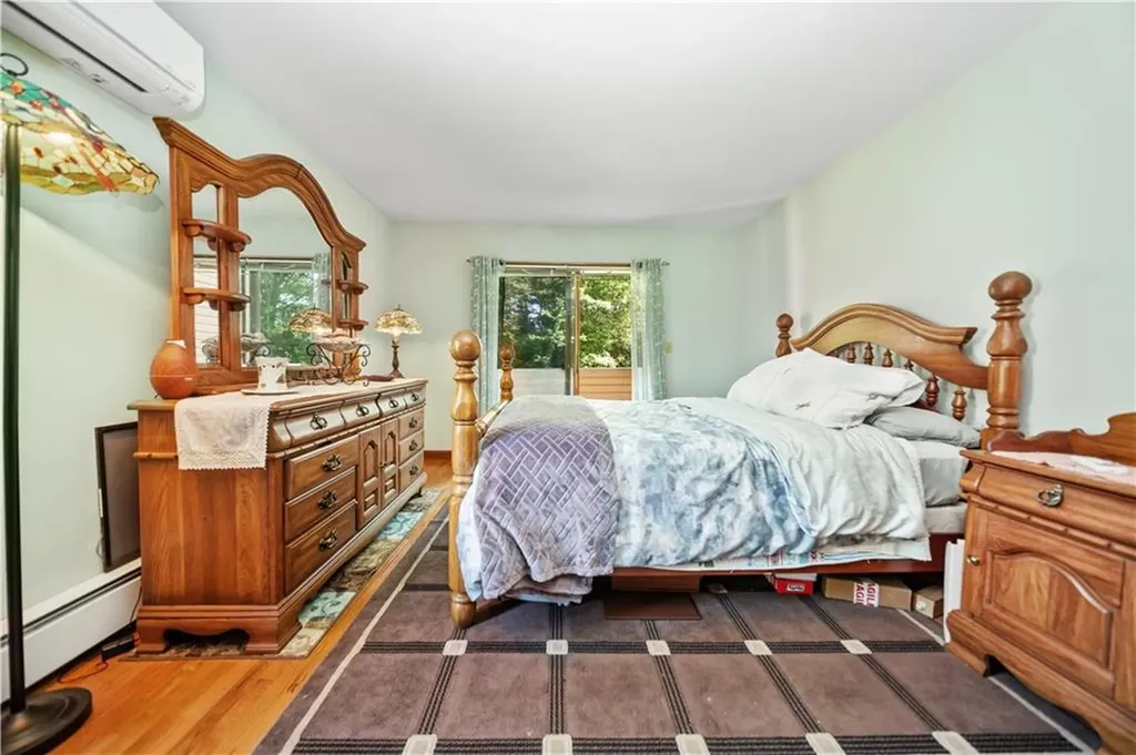 25 Cosmo Street Westerly RI 02891