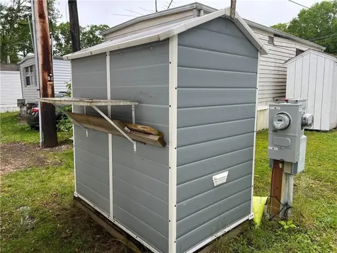 824 Forest Park Avenue Middletown RI 02842