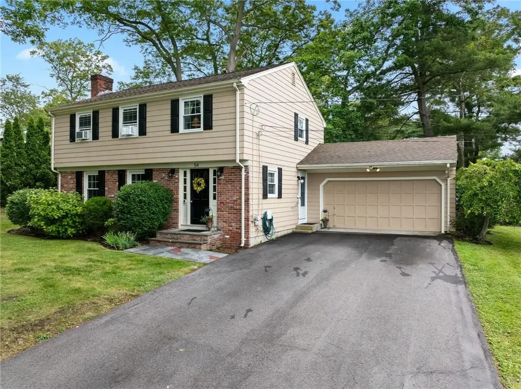 54 Marlaine Drive Seekonk MA 02771